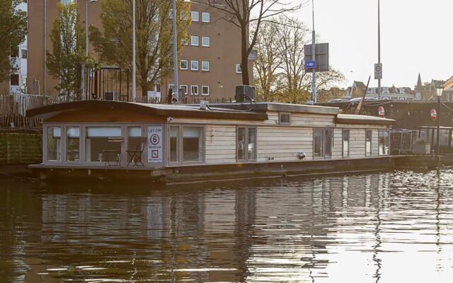 little AMSTEL HouseBoat