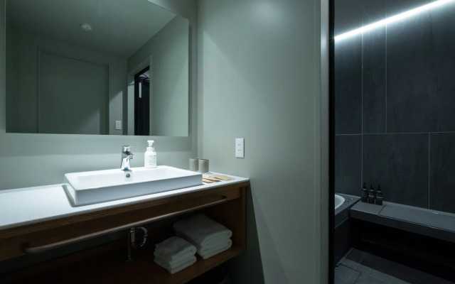KAIKA Tokyo by The Share Hotels