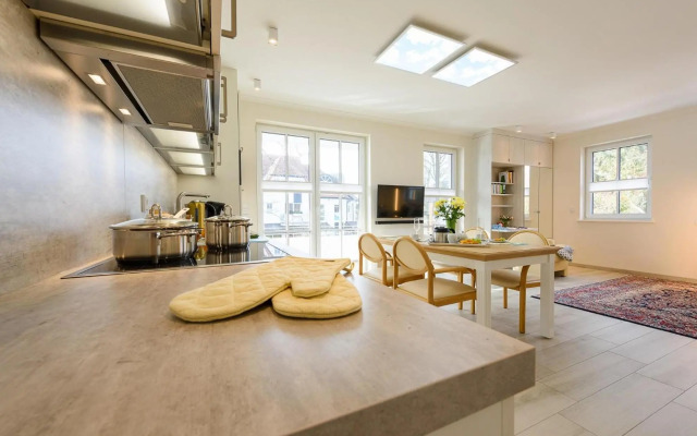 Viktoria Luna WE 3 _ILAC_