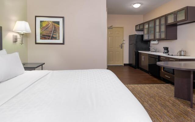 Candlewood Suites Athens by IHG