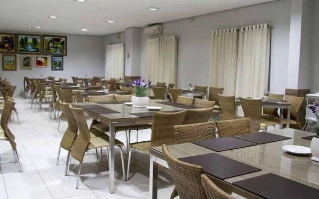 Lagoa Quente Flat Hotel Via Caldas