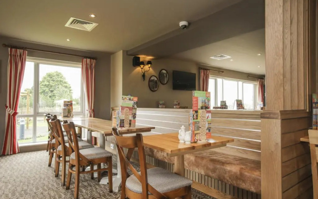 Spring River Ebbsfleet by Marston's Inns