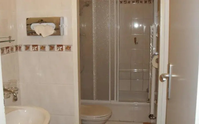 Restaurant Pension L Club