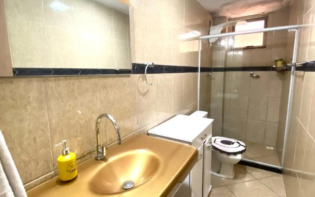 Casa Aconchegante Para Curtir Com A Família Até 8 Pessoas