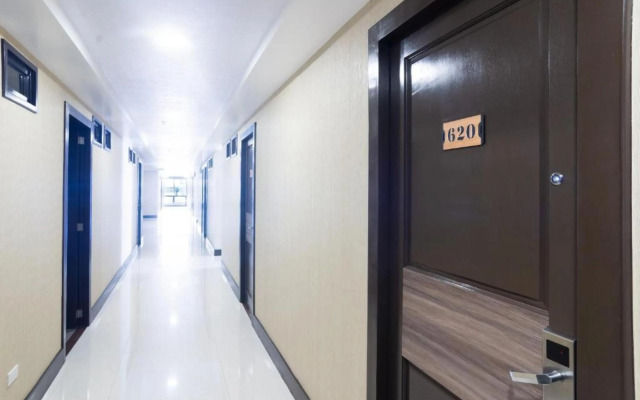 Oyo 208 Anika Suites