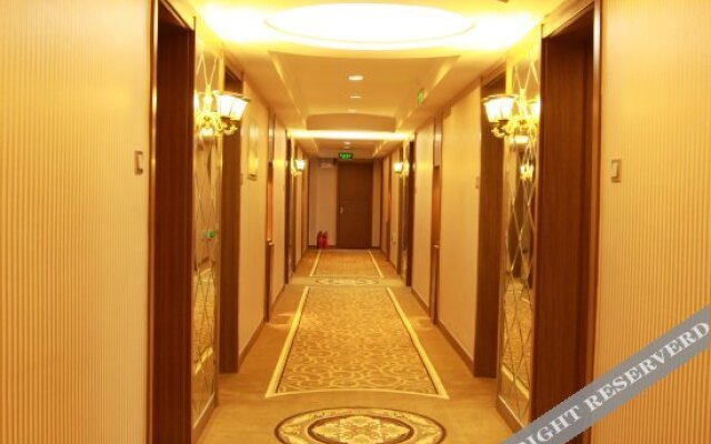 Wolff Hotel