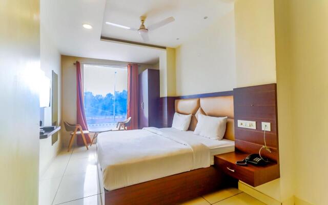 Fabhotel Nido
