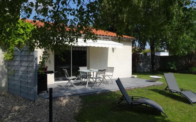 Gite 3 Etoiles Les Nougers (Adults Only)