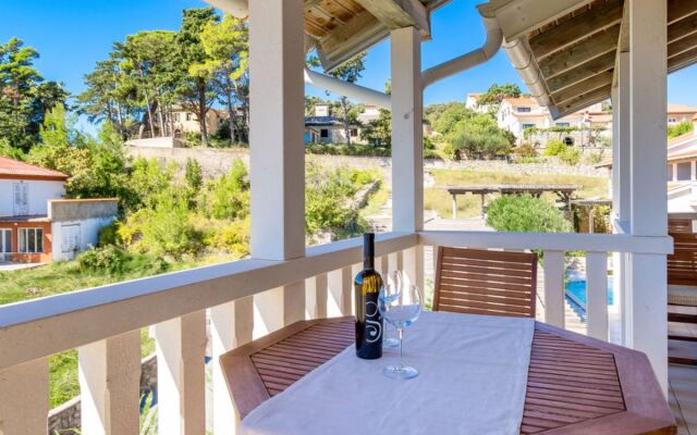 Apartment Pavica 4 Spiez