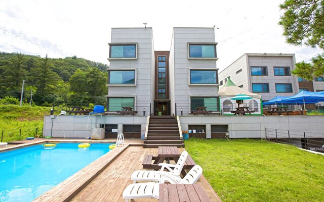 Chuncheon Ne Park Pension