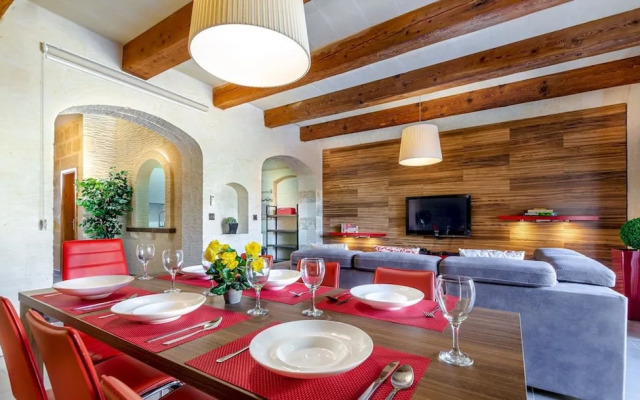 A Stunning Pet Friendly Villa With a Pool Gozo