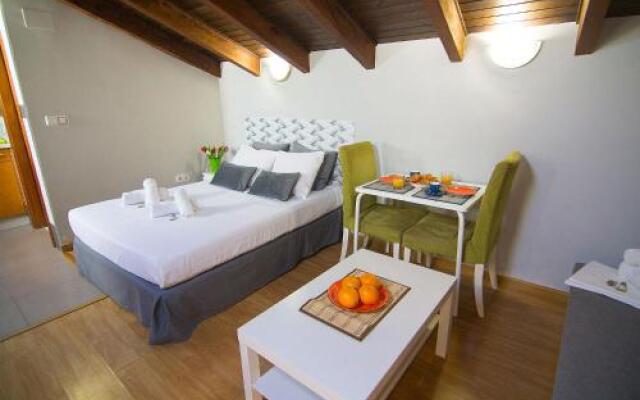 Apartamentos Puerto Valencia