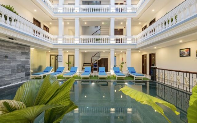 Royal Mansion Boutique Hoi An