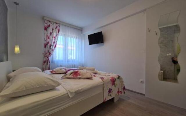 Apartments Slavko 1179