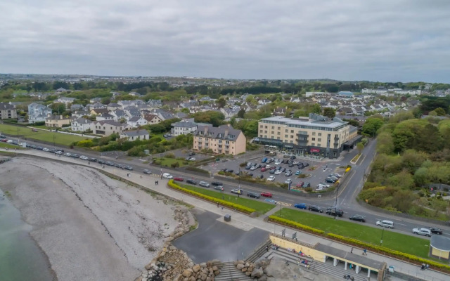 Salthill Hotel
