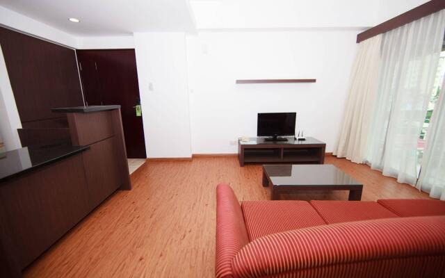 Pan Horizon Executive Residences