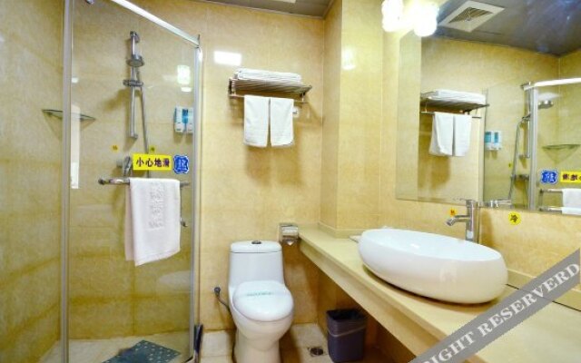 Xinruitai Business Hotel
