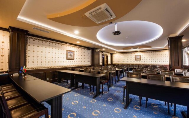 Grand Hotel Hebar