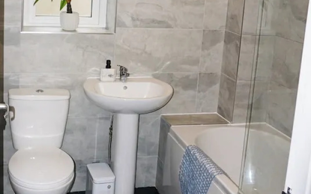 The Oasis - For Contractors and Individuals