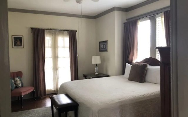 Memphis Belvedere Suites