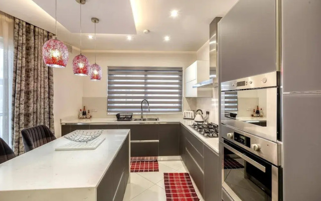 Luxury 3 BR Apt in Gzira Near Sliema - Stjulians