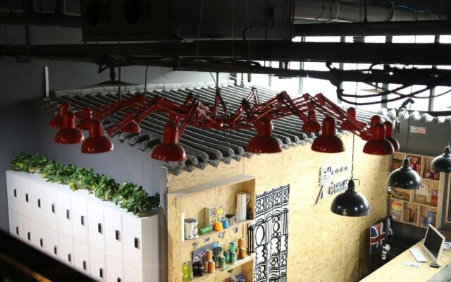 Xian Black Stone Capsule Youth Hostel – Meal – Xi'an
