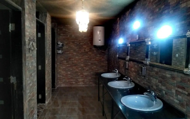 Yalla Mountain Hostel