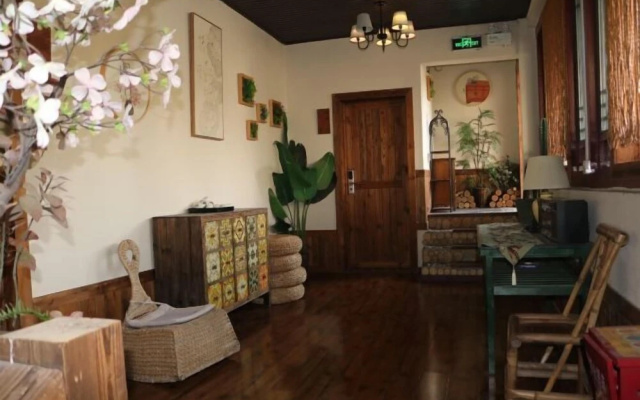 Fanhua Courtyard – Lobby – Chongqing