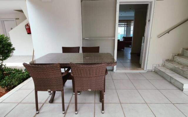 Orka Royal Hills Apartments E2 Private Entrance