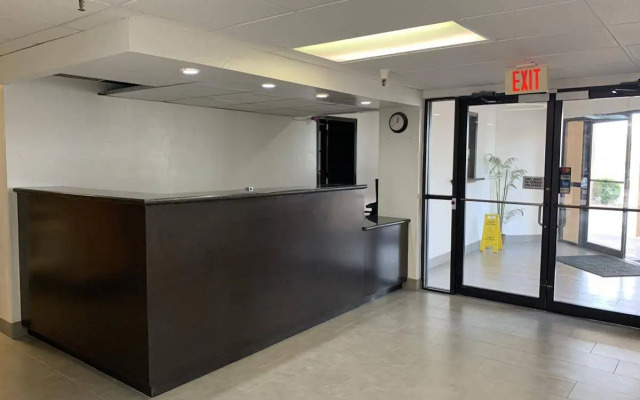 Motel 6 Lewisville, TX - Medical City