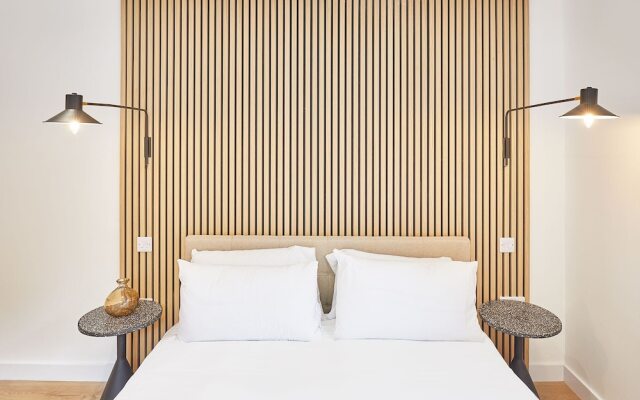 Host Stay Simply Scandi Golden Lion Apartments