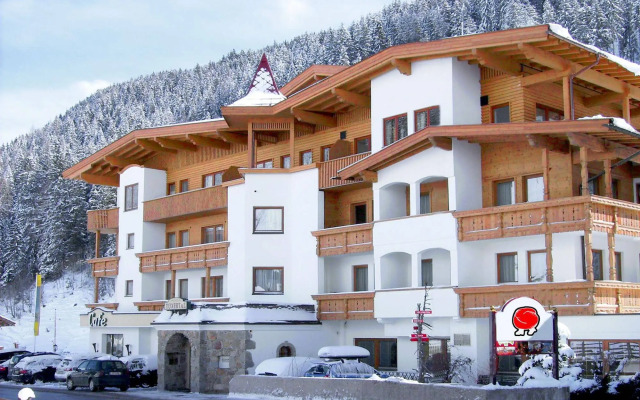 Hotel Tuxertal