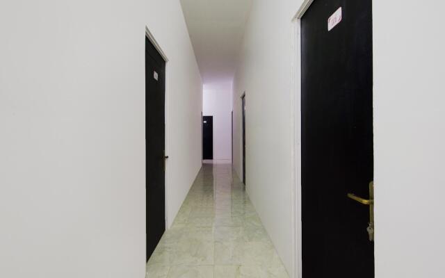 OYO 3508 Griya Aisyah Karah Syariah