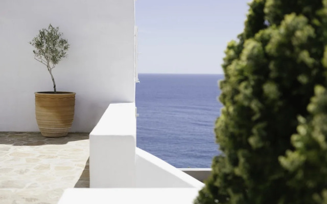 Athina Ios Villa