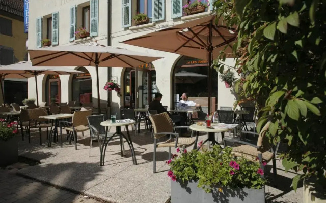 Hôtel de Genève , Faverges-Seythenex 74210, Haute Savoie