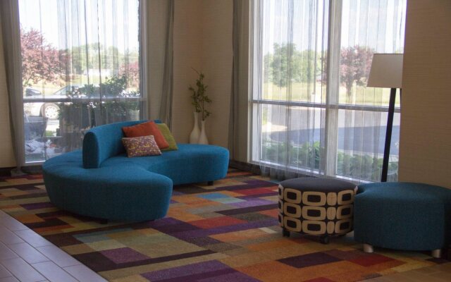 Comfort Inn & Suites