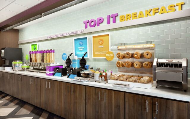 Tru by Hilton Houston Webster NASA