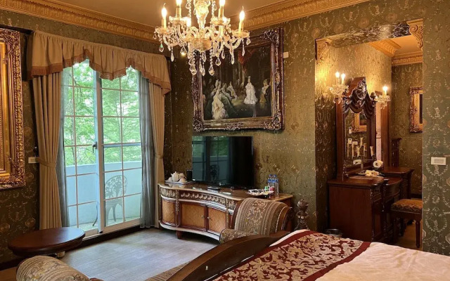 Chateau de Olliere