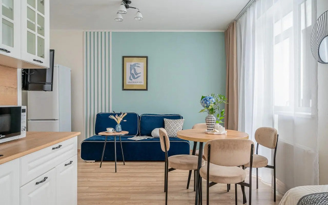 Лайт Апартаменты на улице Крестинского 8