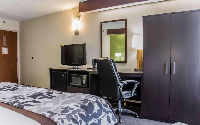 Sleep Inn Airport - Billy Graham Parkway