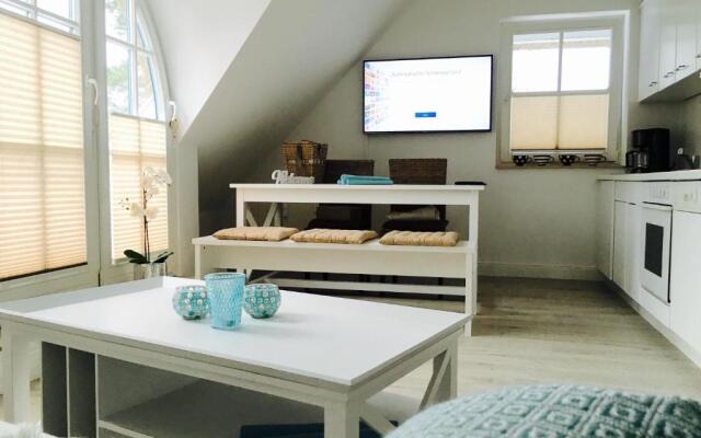 Ferienwohnung Schwalbe Wieck/Darss