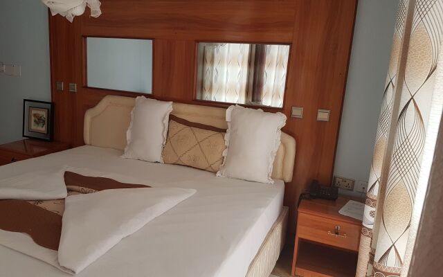 Room in Apartment - Nonilis Apartments Single Room a Great Choice for a Wonderful Vacation