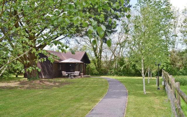 Strawberry Lodge