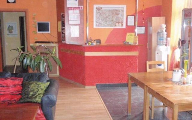 Honey Hostel