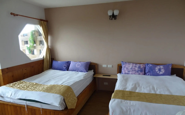 Shan Shui-Yuan Vege Guest House