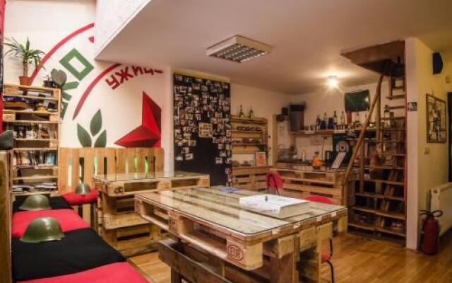 Eco Hostel Republik