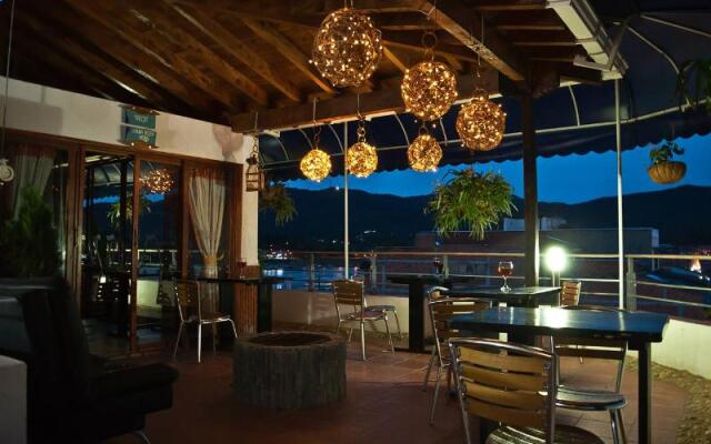 Hotel Guatatur