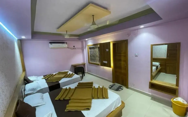 Hotel Sukhnath