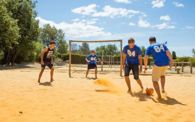 Domaine des Chênes Blancs - Camping