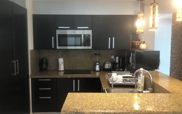 Aldea Thai penthouse 307 ocean view